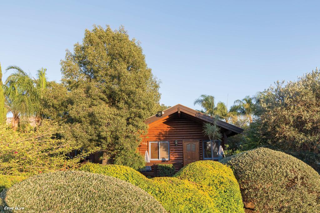 Musical Garden Cabins Ramot Bagian luar foto
